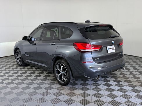 Used 2020 BMW X1 xDrive28i w/ Premium Package image 3