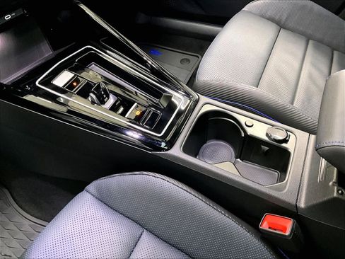 New 2026 Volkswagen Golf image 10