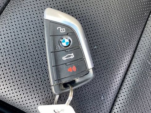 Used 2023 BMW X3 xDrive30i AWD/4WD image 23