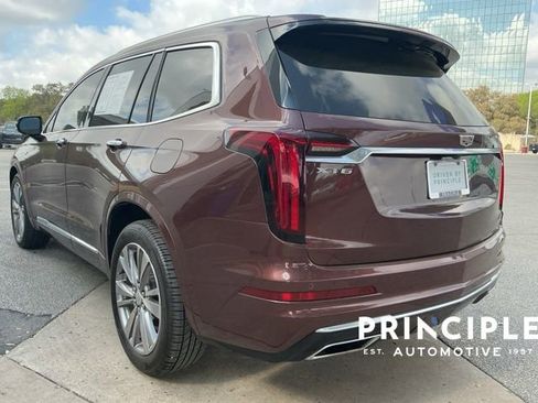Used 2023 Cadillac XT6 Premium Luxury FWD image 10