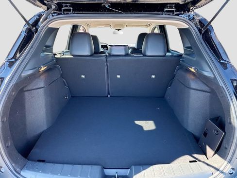 Used 2025 Nissan Kicks SR image 22