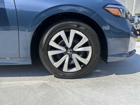 Used 2025 Honda Civic LX image 12