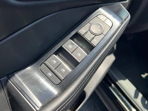 Used 2026 Nissan Rogue SL FWD image 26