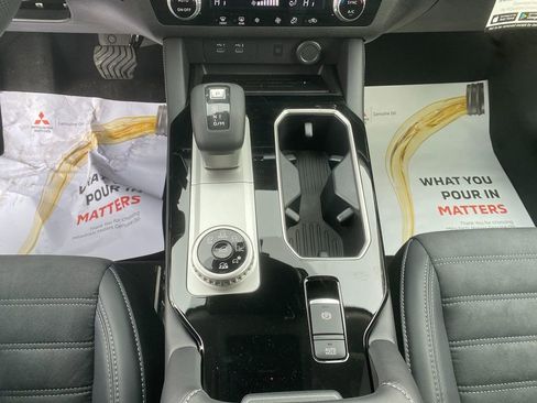 New 2026 Mitsubishi Outlander Trail Edition image 22