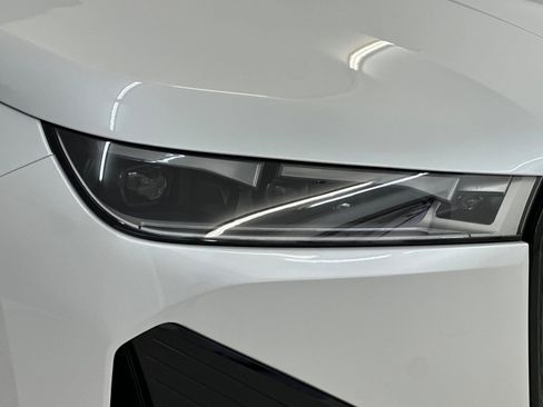 Certified 2022 BMW iX xDrive50 w/ Premium Package image 11