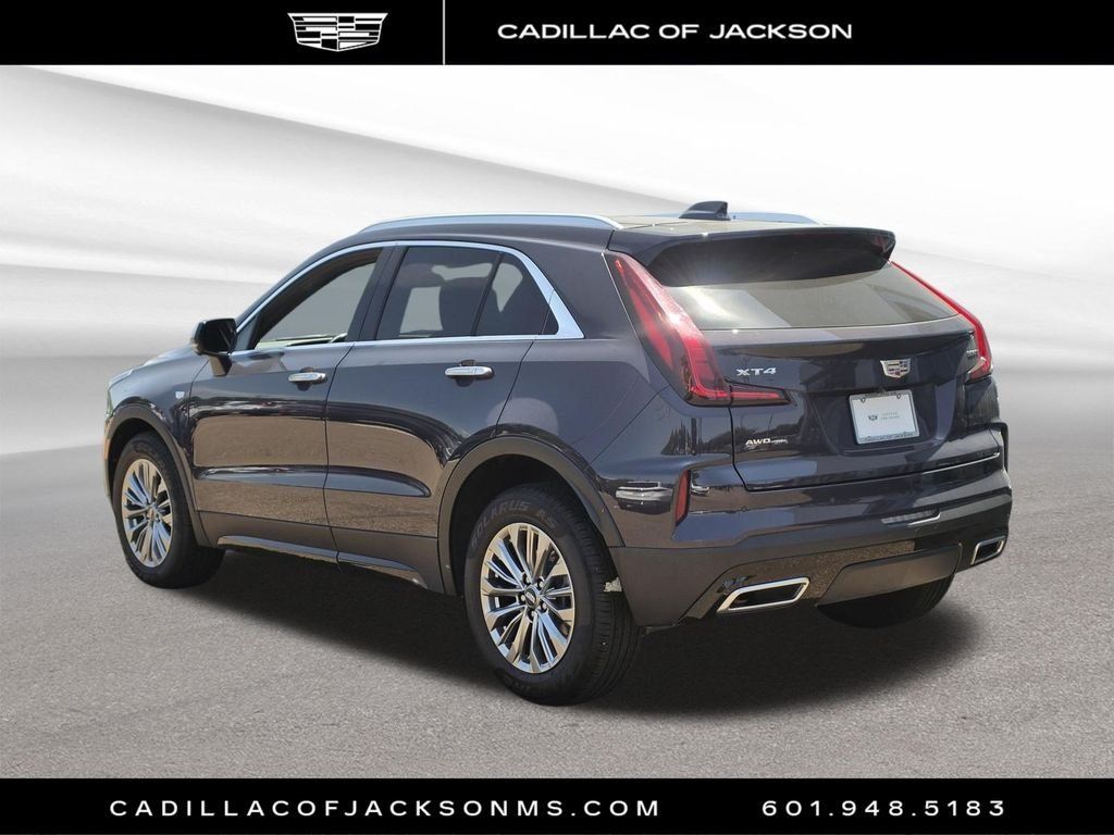 Certified 2025 Cadillac XT4 Premium Luxury AWD/4WD image 3