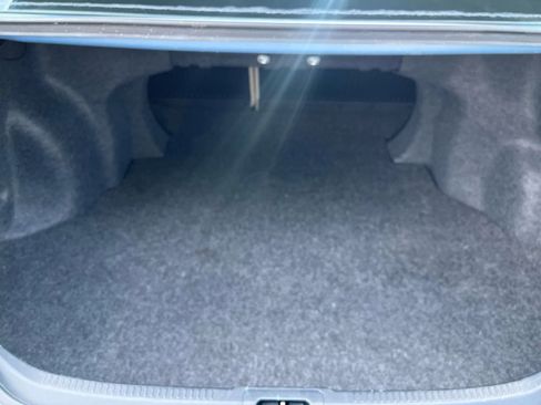 Used 2012 Toyota Camry LE image 20