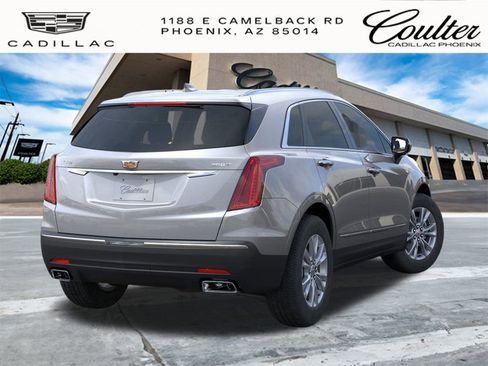 New 2025 Cadillac XT5 Luxury image 4