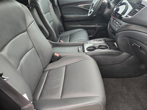 Certified 2022 Honda Pilot Special Edition image 10