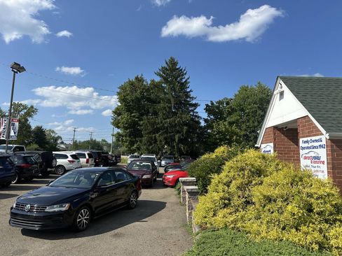 Used 2018 Volkswagen Jetta SE image 1