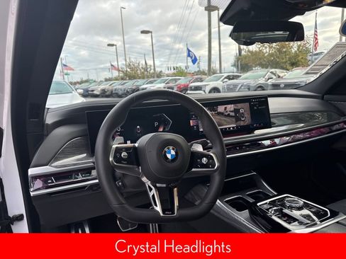Used 2024 BMW 760i xDrive 760i xDrive w/ Executive Package image 13