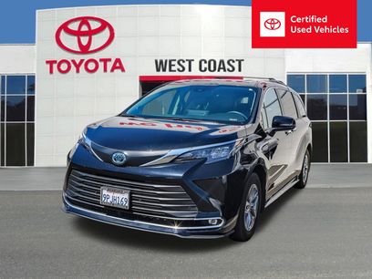 Used 2024 Toyota Sienna XLE w/ XLE Plus Package