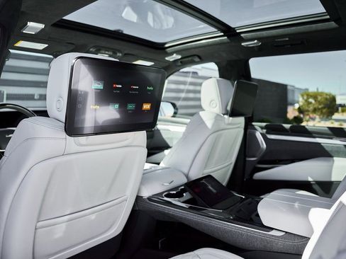 Used 2026 Cadillac Escalade V image 45