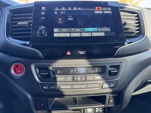 Certified 2023 Honda Passport TrailSport image 15