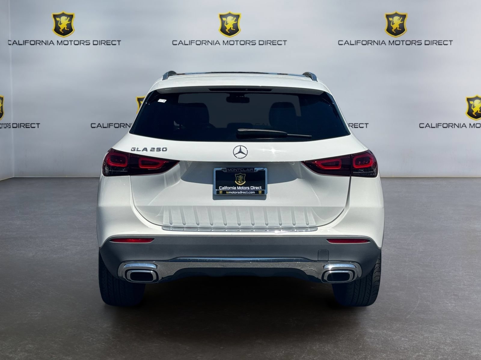 Used 2023 Mercedes-Benz GLA 250 w/ Premium Package image 6