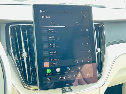 New 2026 Volvo XC60 B5 Ultra w/ Protection Package Premier image 18