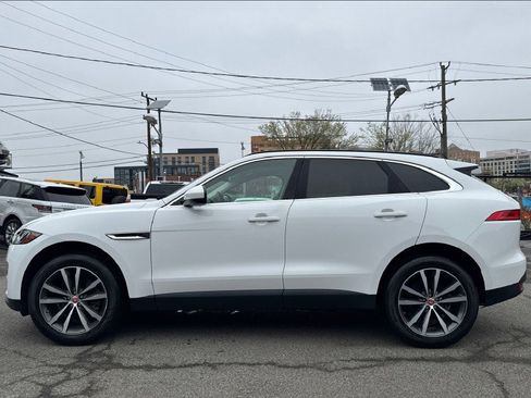 Used 2017 Jaguar F-PACE Prestige image 7