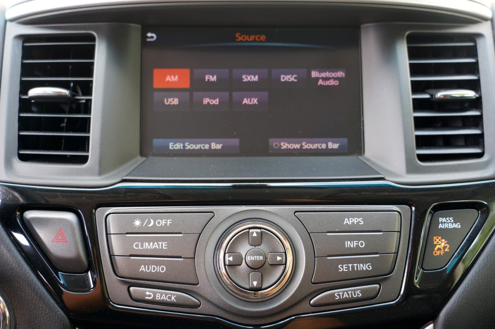 Used 2017 Nissan Pathfinder SV FWD image 23