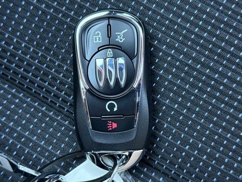 New 2026 Buick Envista Preferred w/ Convenience II Package image 19
