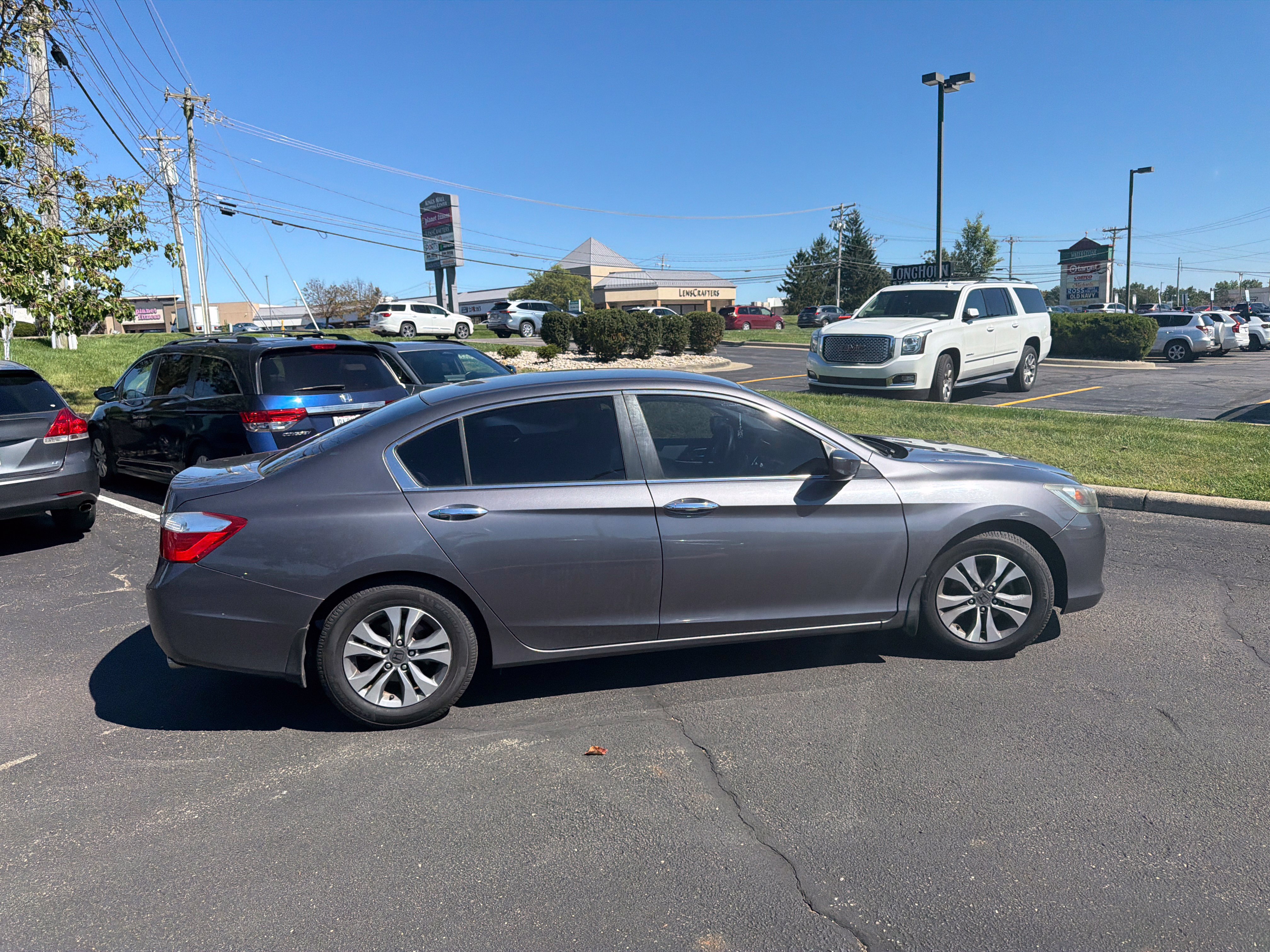 Used 2015 Honda Accord LX image 17