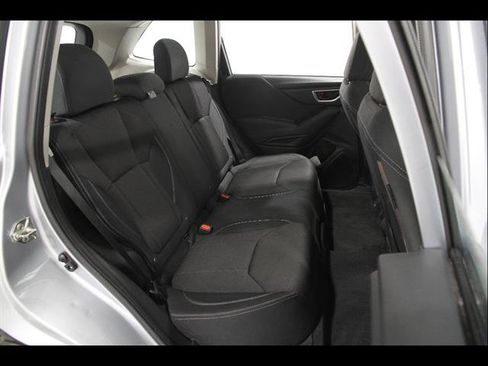 Used 2019 Subaru Forester w/ Alloy Wheel Package AWD/4WD image 18
