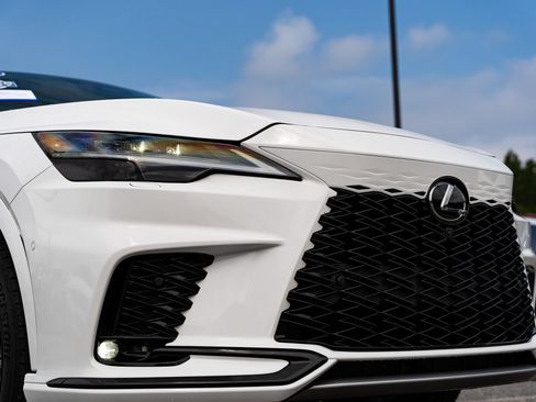 Used 2023 Lexus RX 500h F Sport w/ Cold Area Package AWD/4WD image 10