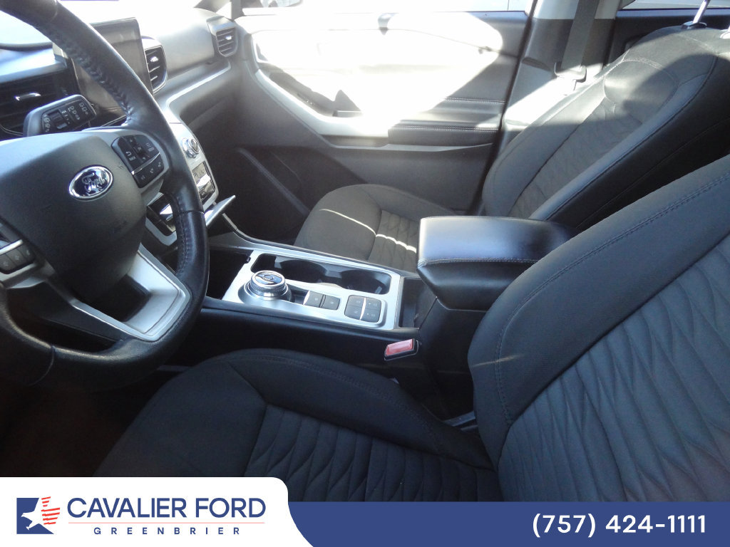 Used 2021 Ford Explorer XLT RWD image 7