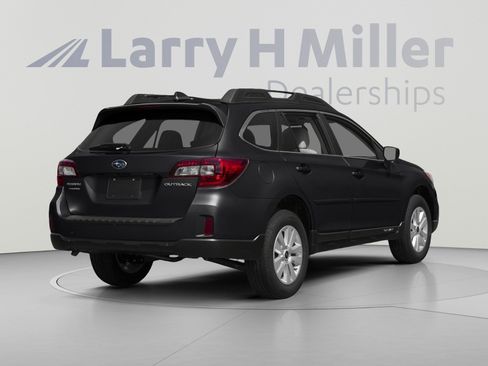 Used 2015 Subaru Outback 2.5i Premium AWD/4WD image 2