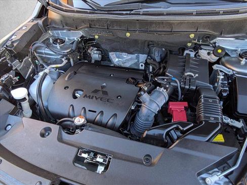 Used 2024 Mitsubishi Outlander Sport SE image 24