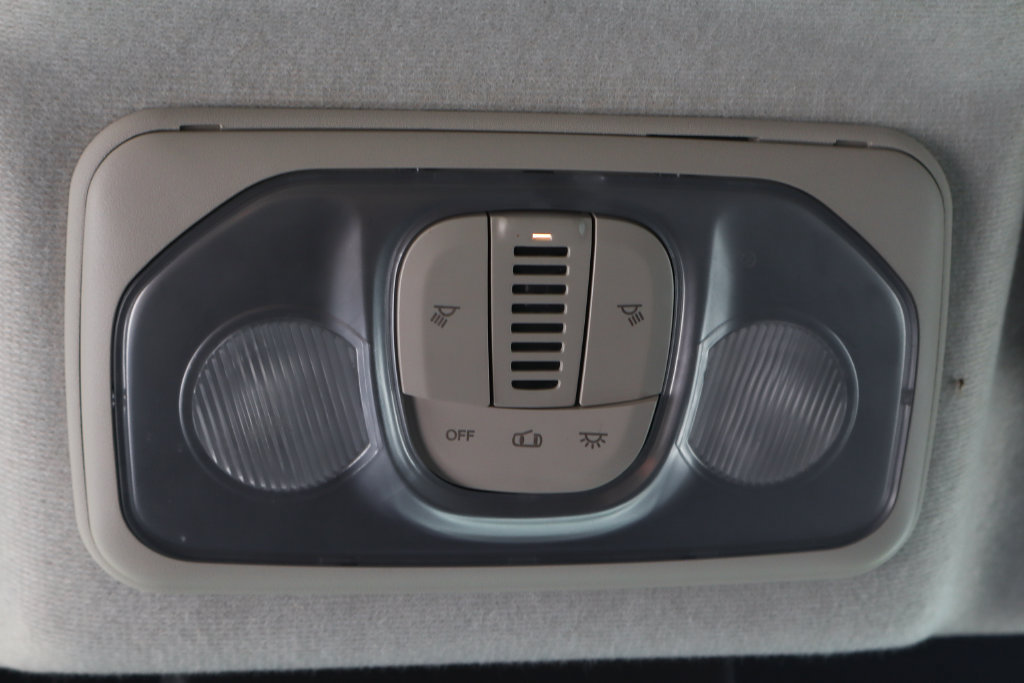 Used 2025 RAM ProMaster 2500 w/ Convenience Group FWD image 28