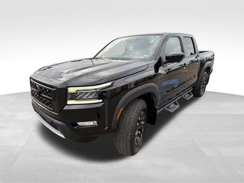 Certified 2024 Nissan Frontier PRO-4X w/ Pro Convenience Package AWD/4WD image 4