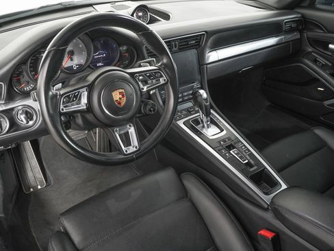 Used 2017 Porsche 911 Carrera S image 13