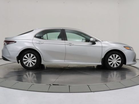 Used 2023 Toyota Camry LE FWD image 6
