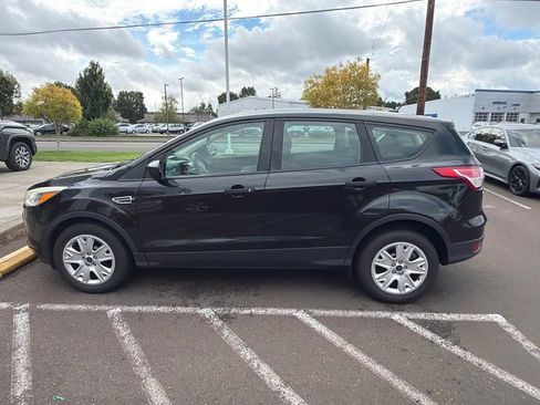 Used 2015 Ford Escape S FWD image 7