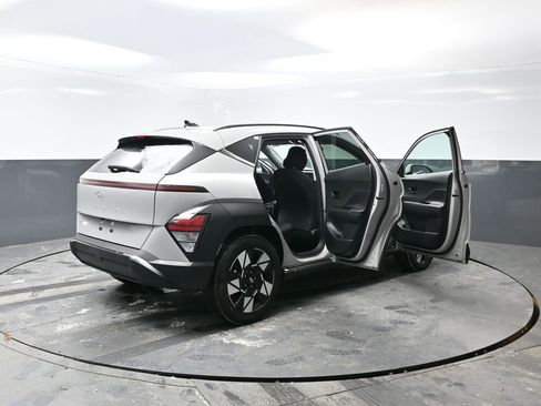 Used 2024 Hyundai Kona SEL image 51