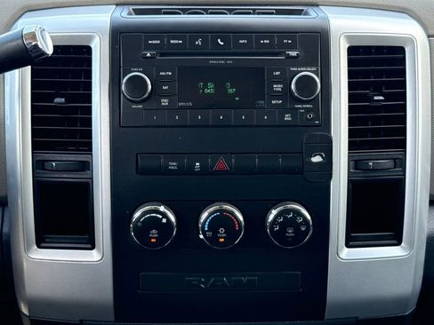 Used 2011 RAM 1500 Classic SLT image 18