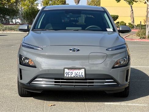 Used 2023 Hyundai Kona SE w/ Cargo Package image 9