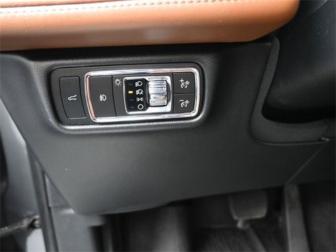 Used 2021 Lincoln Aviator Reserve w/ Equipment Group 208A image 20