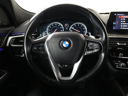 Used 2018 BMW 640i Gran Turismo xDrive image 38