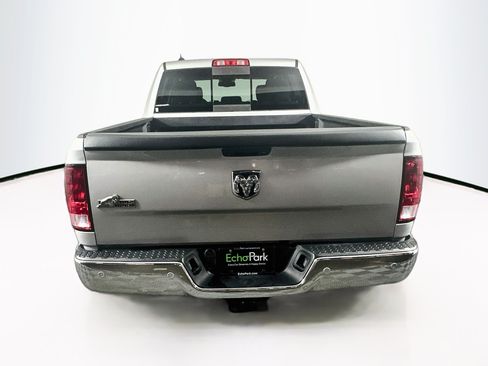 Used 2018 RAM 1500 Big Horn RWD image 7