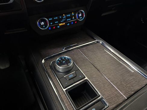Used 2020 Ford Expedition Max Limited image 20