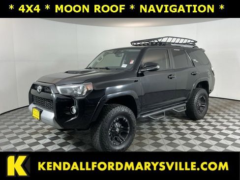 Used 2018 Toyota 4Runner TRD Off-Road Premium image 1