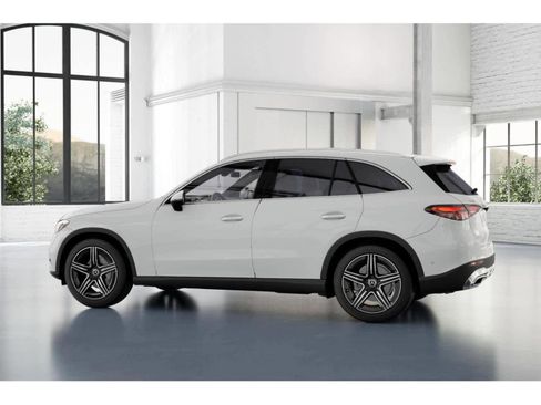 New 2026 Mercedes-Benz GLC 300 image 31