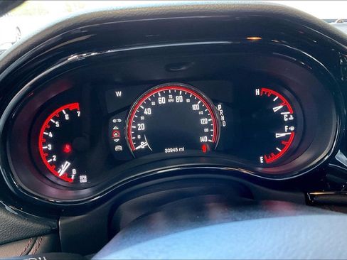 Used 2025 Dodge Durango GT RWD image 7