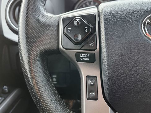 Used 2020 Toyota Tacoma Limited image 36