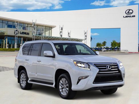 Used 2018 Lexus GX 460 Premium image 2