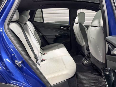 Used 2021 Volkswagen ID.4 Pro S image 17