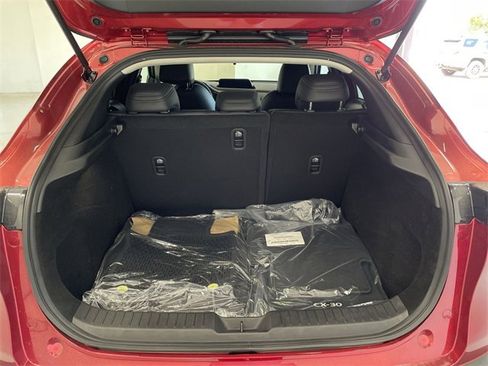 New 2025 MAZDA CX-30 AWD 2.5 S w/ Select Sport Pkg image 15