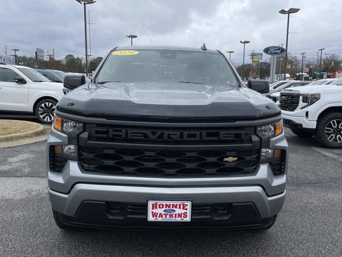 Used 2024 Chevrolet Silverado 1500 Custom image 10