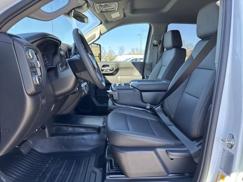 New 2026 GMC Sierra 3500 Pro image 16